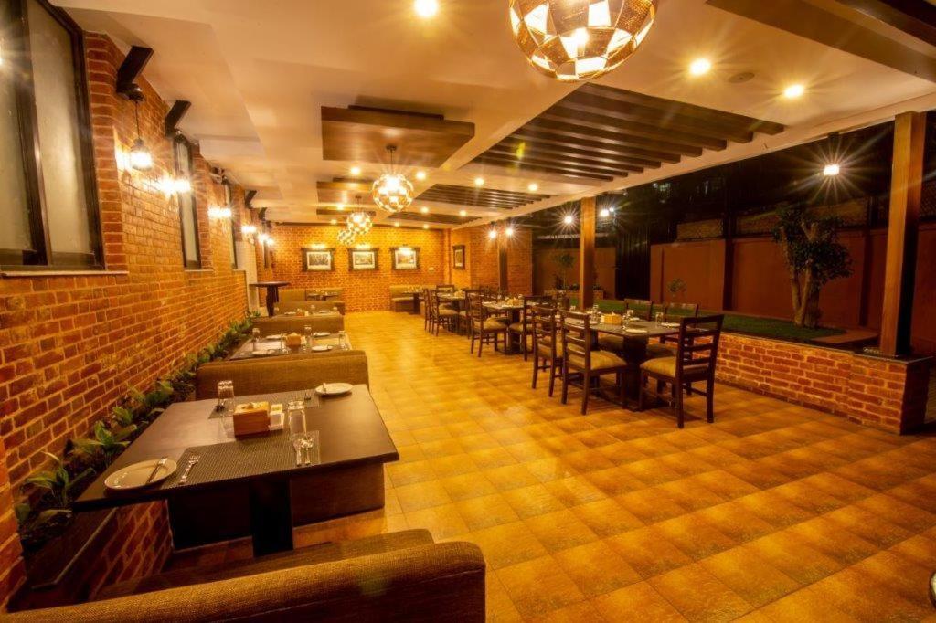 Pashupati Boutique Hotel & Spa Kathmandu Esterno foto